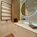 Cozy Wooden Апартаменты