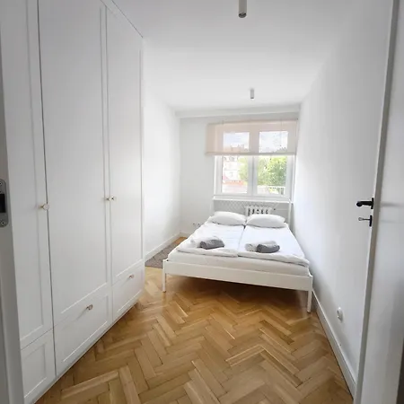Lägenhet Cozy Wooden